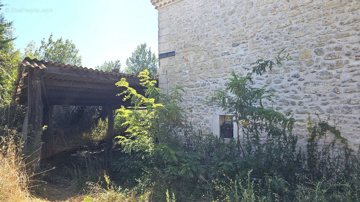 Maison à SAINT-GILLES