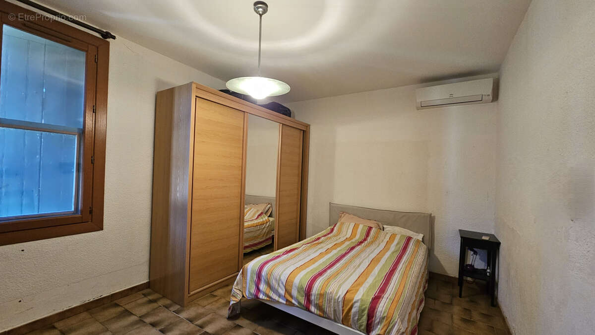 Maison à SAINT-GILLES