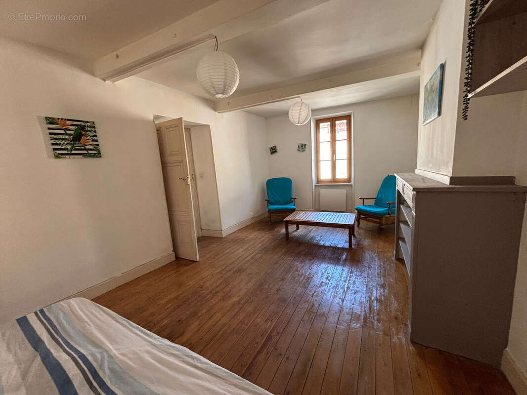 Maison à LABASTIDE-D&#039;ANJOU