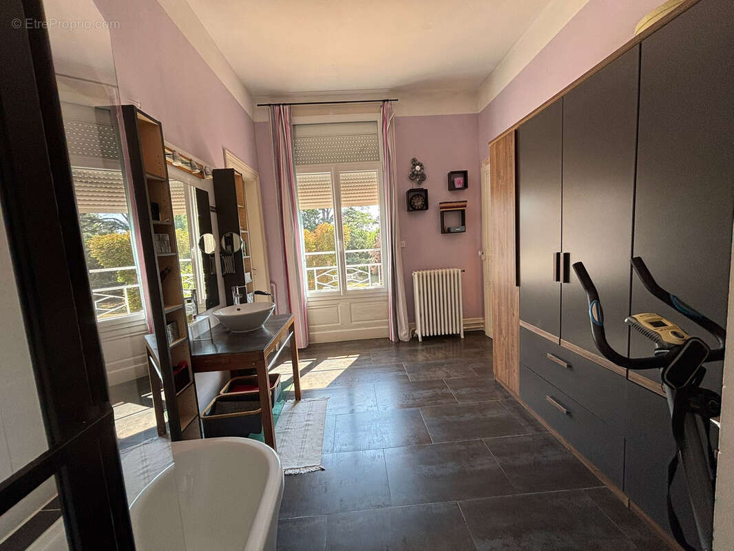 Maison à LABASTIDE-D&#039;ANJOU