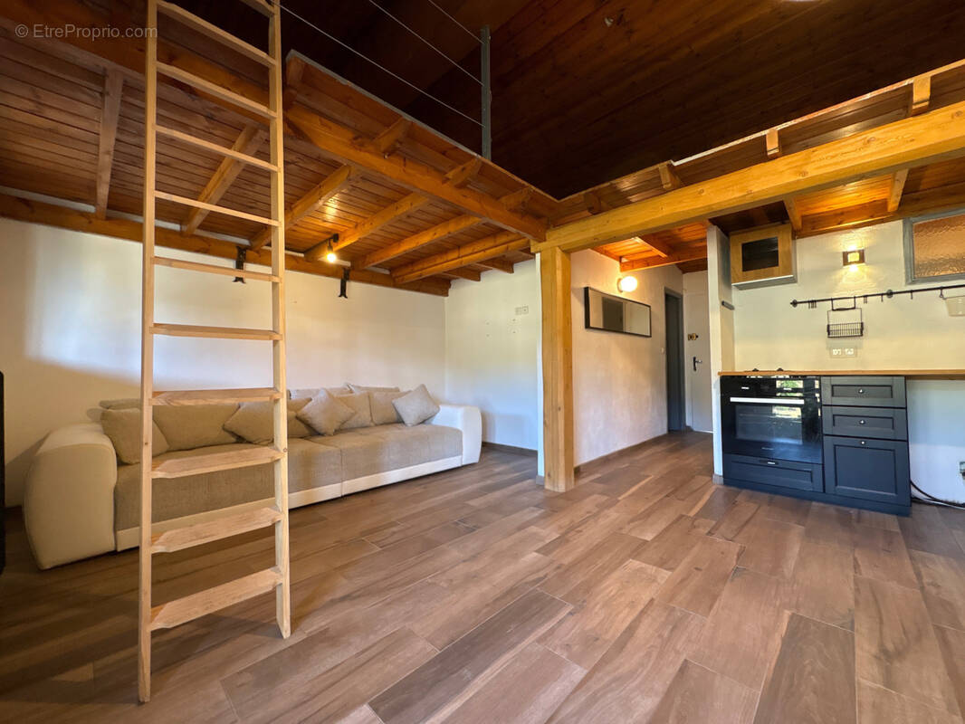 Appartement à DALUIS