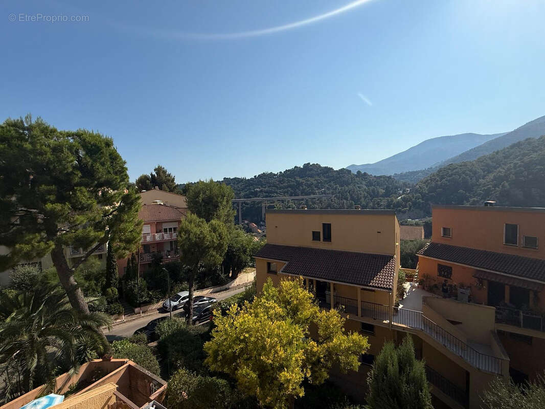 Appartement à MENTON