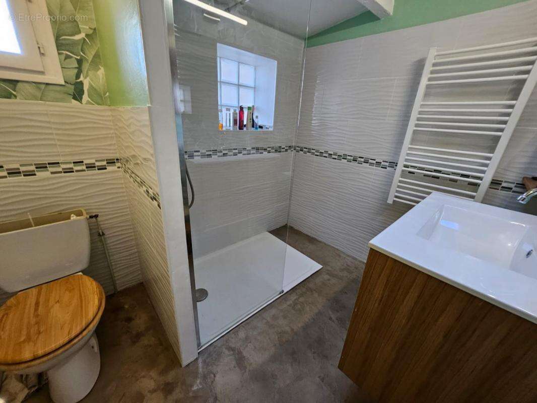 Maison à SAINT-MARTIAL-DE-NABIRAT