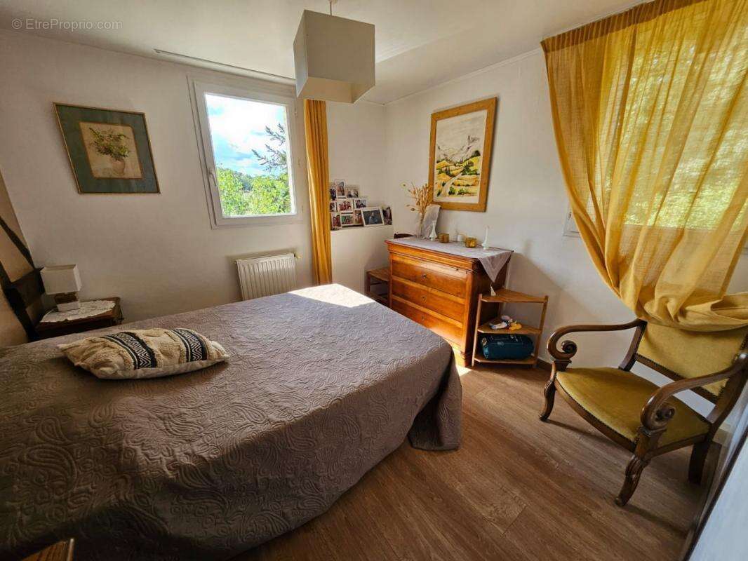 Maison à SAINT-MARTIAL-DE-NABIRAT