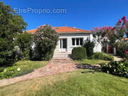 Maison à L&#039;EPINE