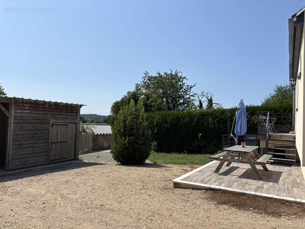 Maison à PERVENCHERES