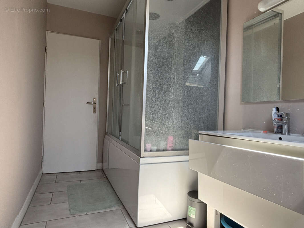 Maison à PERVENCHERES