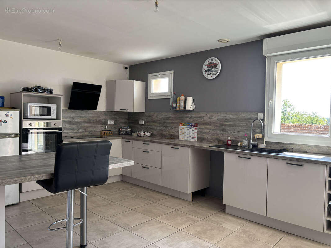 Maison à PERVENCHERES