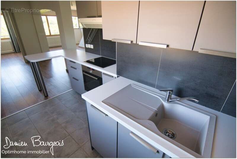 Appartement à SAINT-GENIS-POUILLY