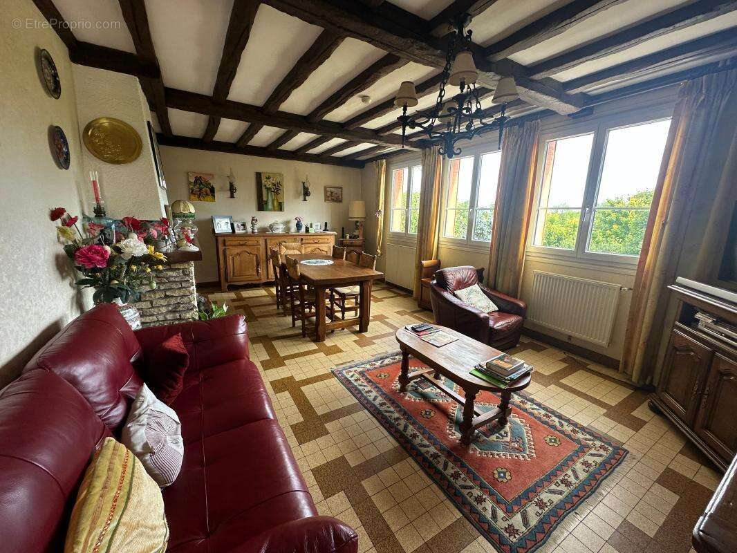 Maison à LIZY-SUR-OURCQ