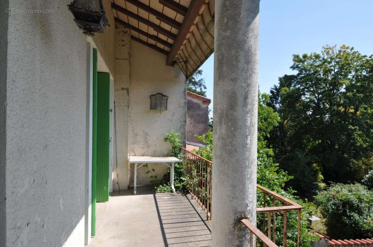 Maison à VILLEFRANCHE-D&#039;ALBIGEOIS