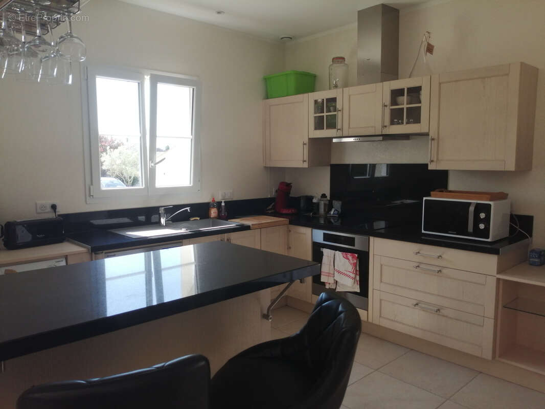 Maison à SAINT-FORT-SUR-GIRONDE