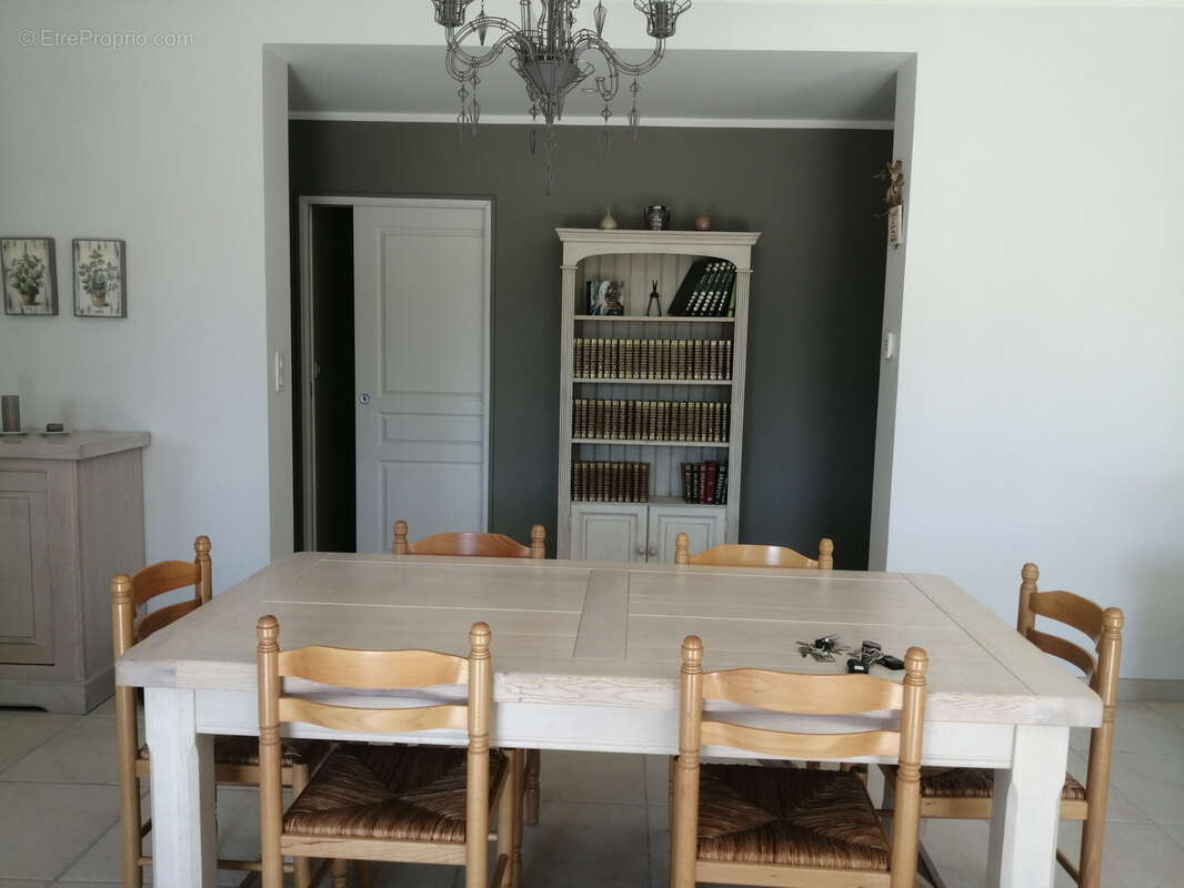 Maison à SAINT-FORT-SUR-GIRONDE