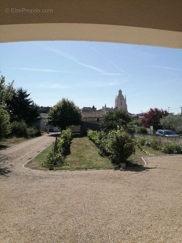 Maison à SAINT-FORT-SUR-GIRONDE