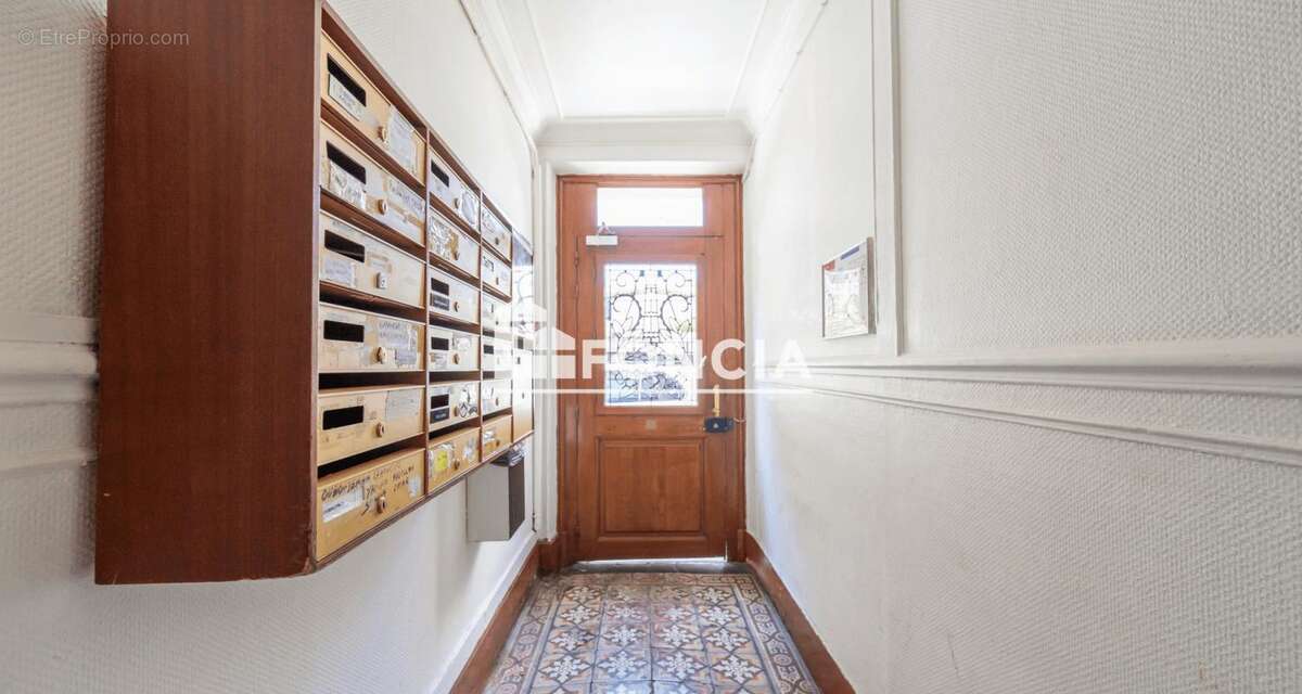 Appartement à PUTEAUX