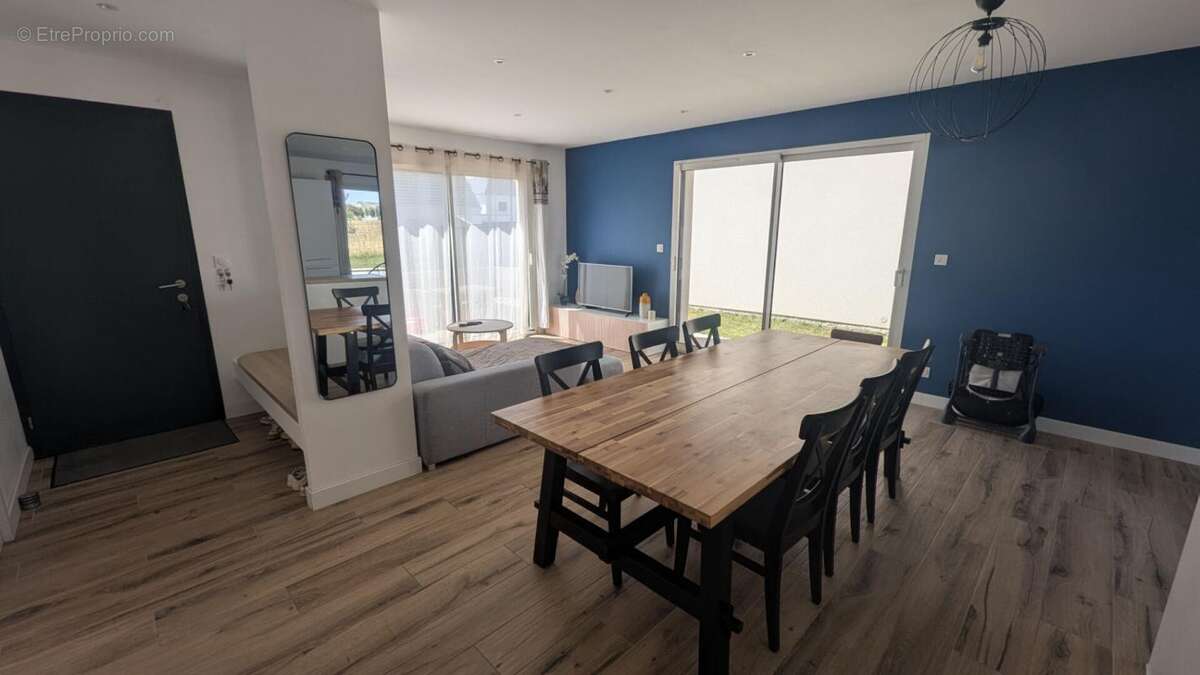 Maison à BRETTEVILLE-SUR-LAIZE