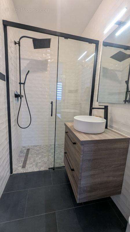 Maison à BRETTEVILLE-SUR-LAIZE