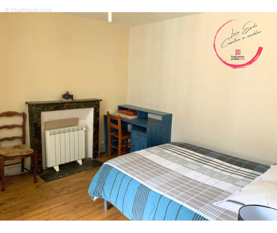 Maison à CHENERAILLES