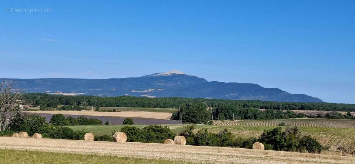 Maison à REVEST-DU-BION