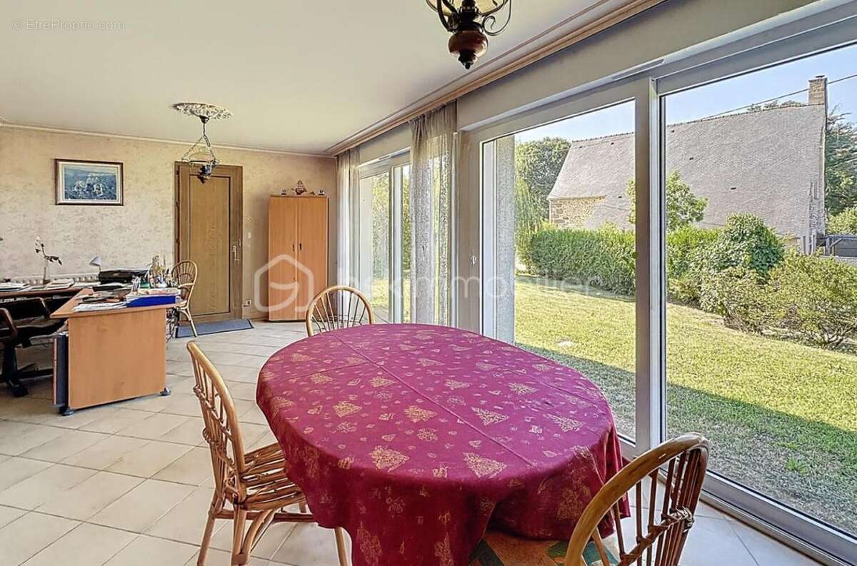 Maison à VIEUX-VY-SUR-COUESNON