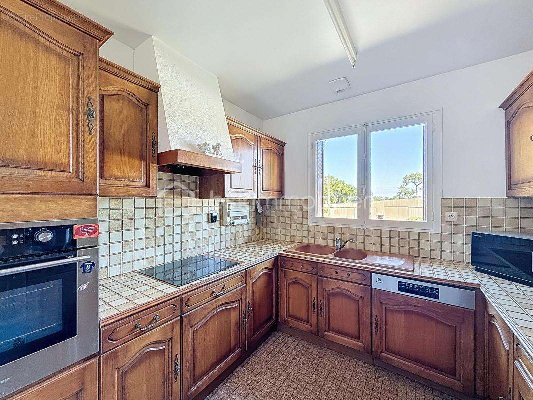 Maison à SENS-DE-BRETAGNE