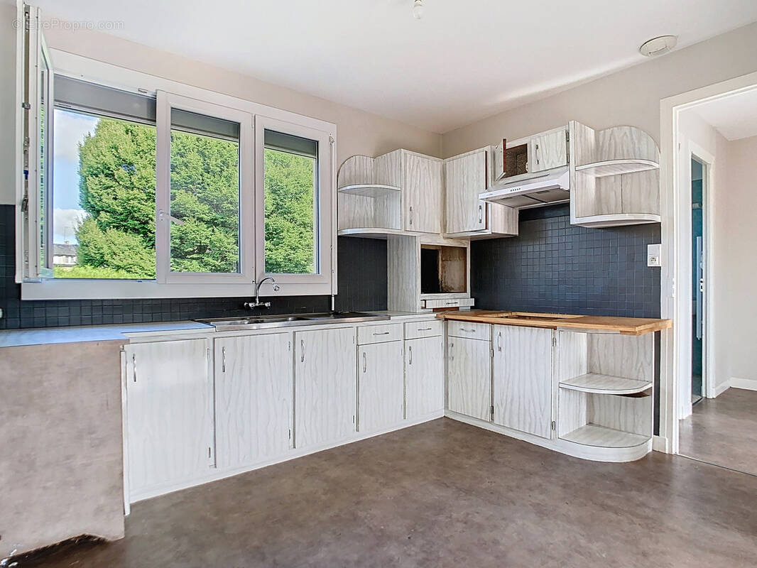 Maison à LA HAYE-DU-PUITS