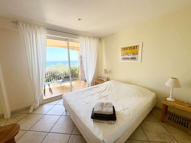 Maison à LES ISSAMBRES