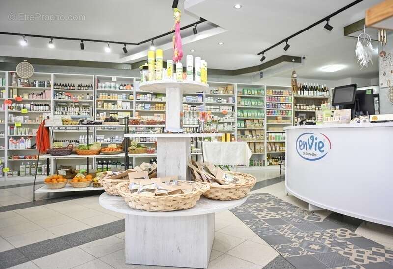 Commerce à DOMBASLE-SUR-MEURTHE