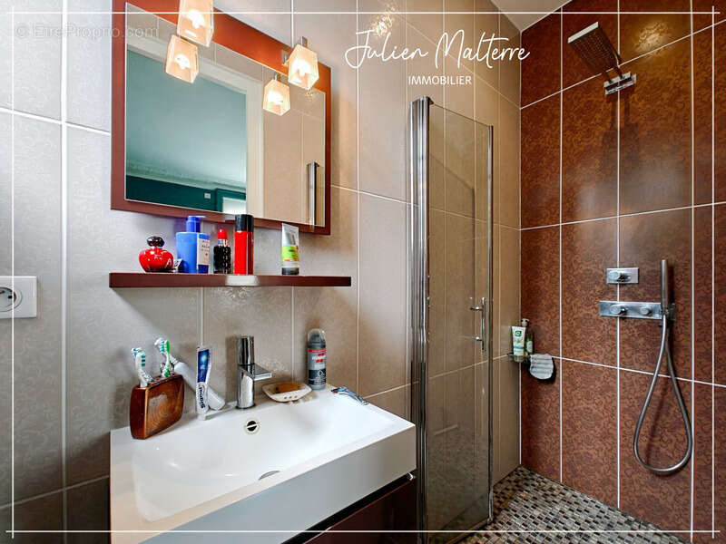 Maison à SAINT-ETIENNE