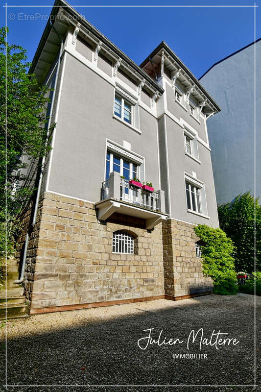 Maison à SAINT-ETIENNE