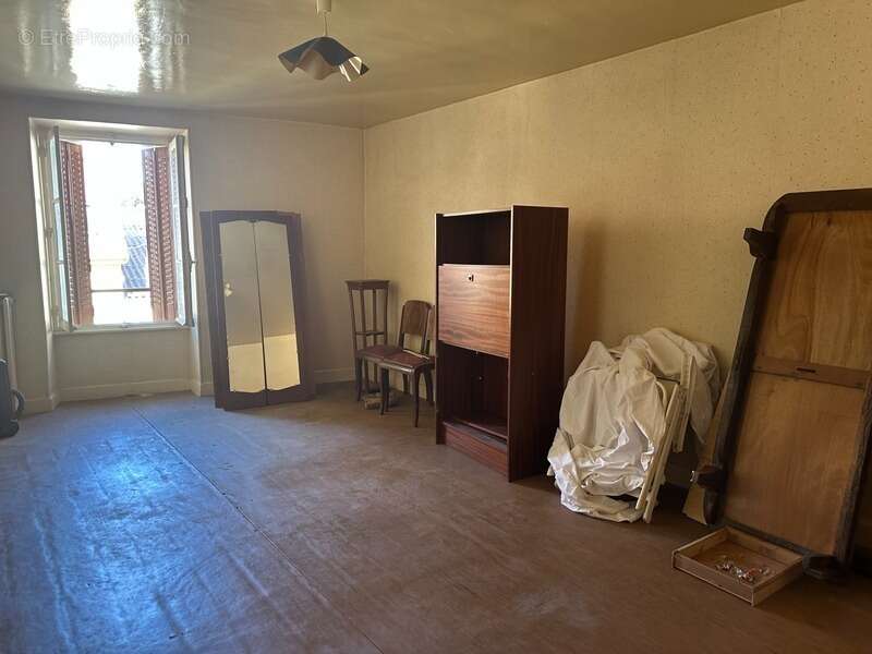 Maison à VENAREY-LES-LAUMES