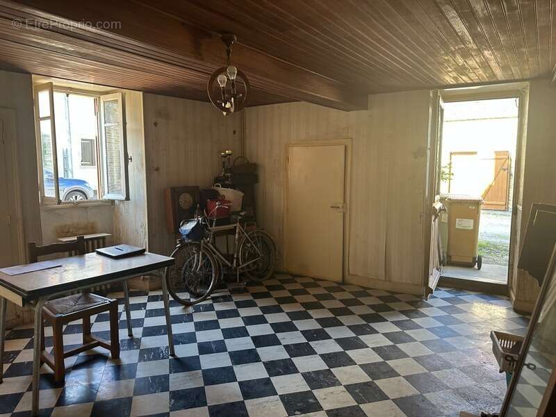 Maison à VENAREY-LES-LAUMES