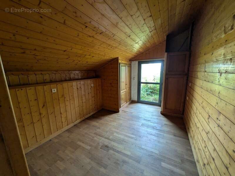 Maison à SAINT-CARADEC-TREGOMEL