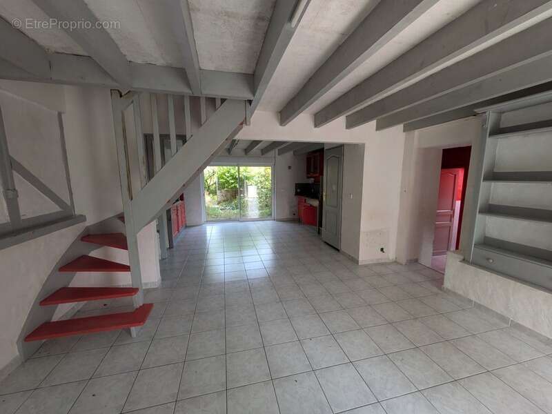 Maison à SAINT-CARADEC-TREGOMEL