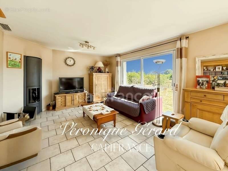 Maison à MONTPON-MENESTEROL