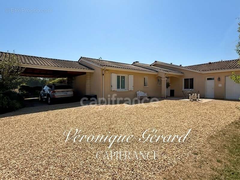 Maison à MONTPON-MENESTEROL