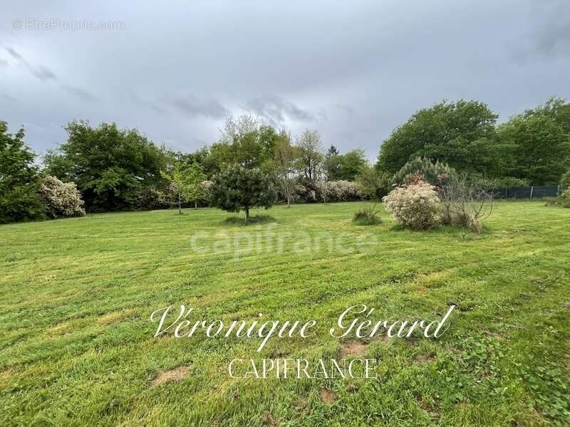 Maison à MONTPON-MENESTEROL