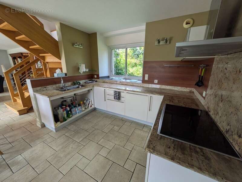 Maison à SAINT-CARADEC-TREGOMEL