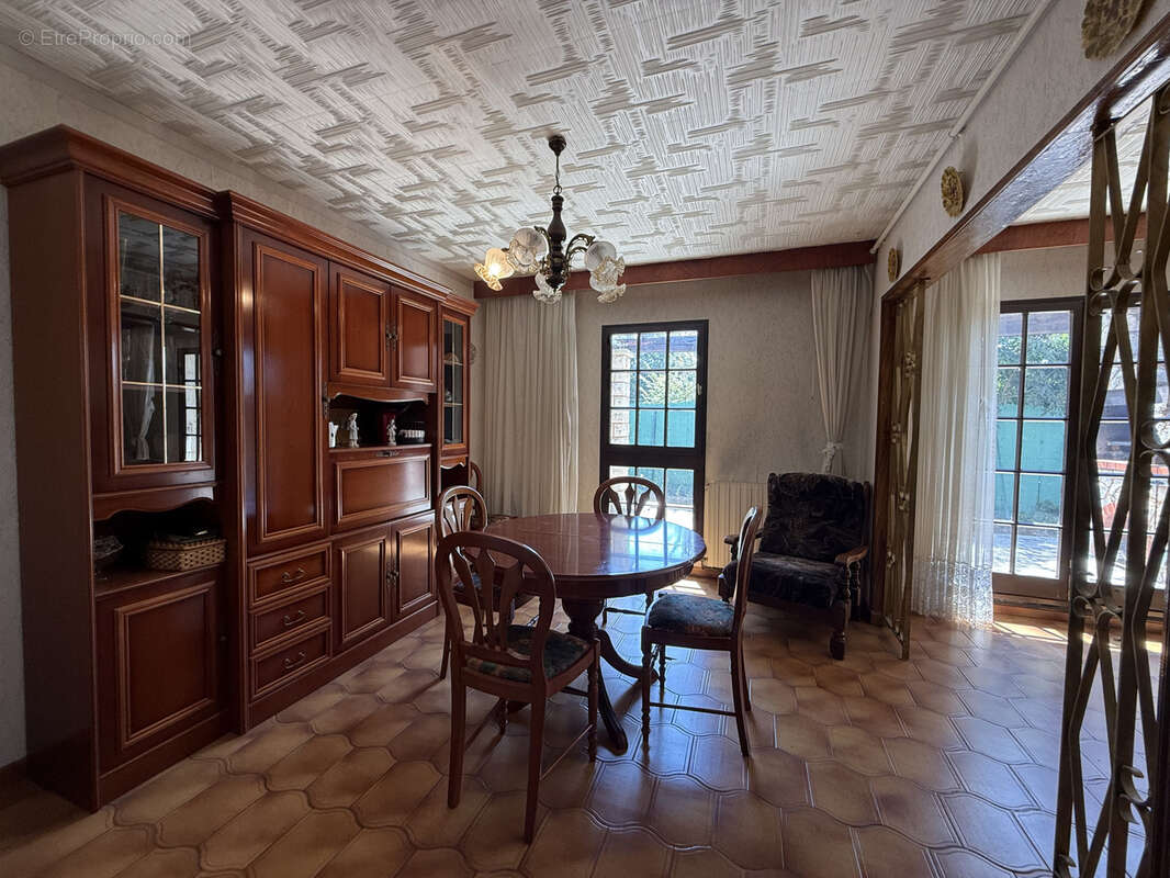 Maison à CAISSARGUES