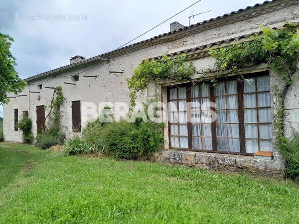 Maison à FLAUGEAC