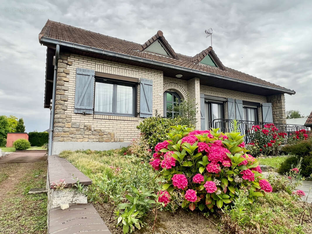 Maison à RAIMBEAUCOURT