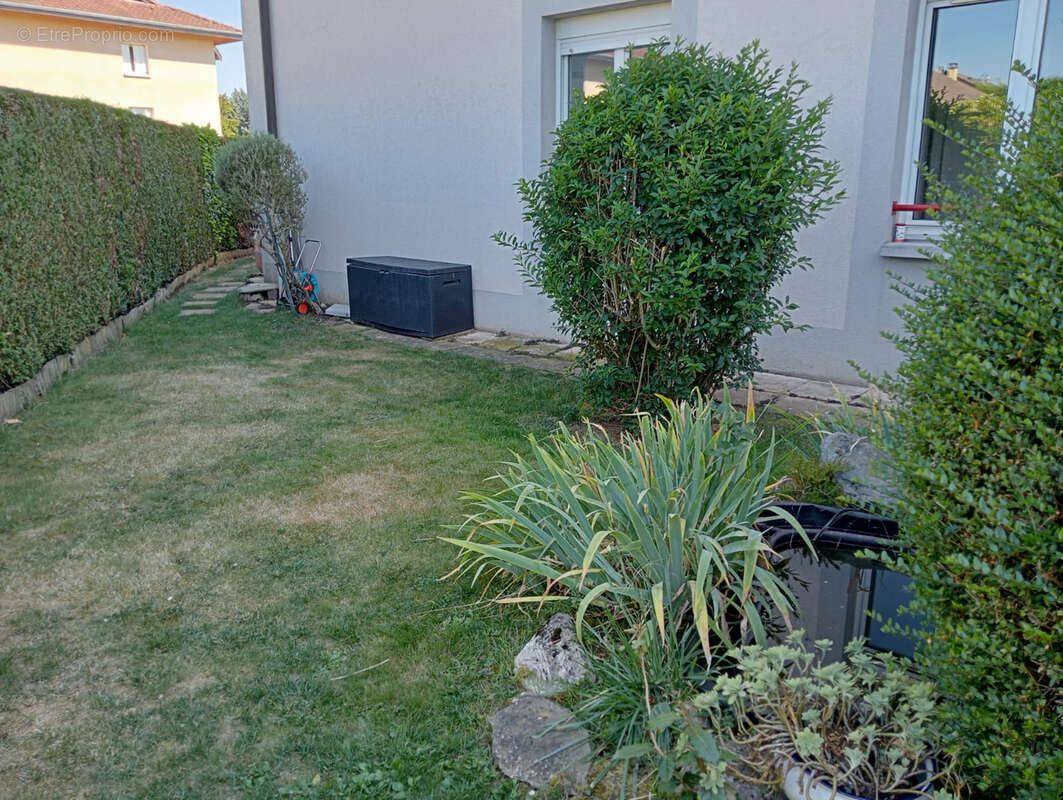 Appartement à DOUVAINE