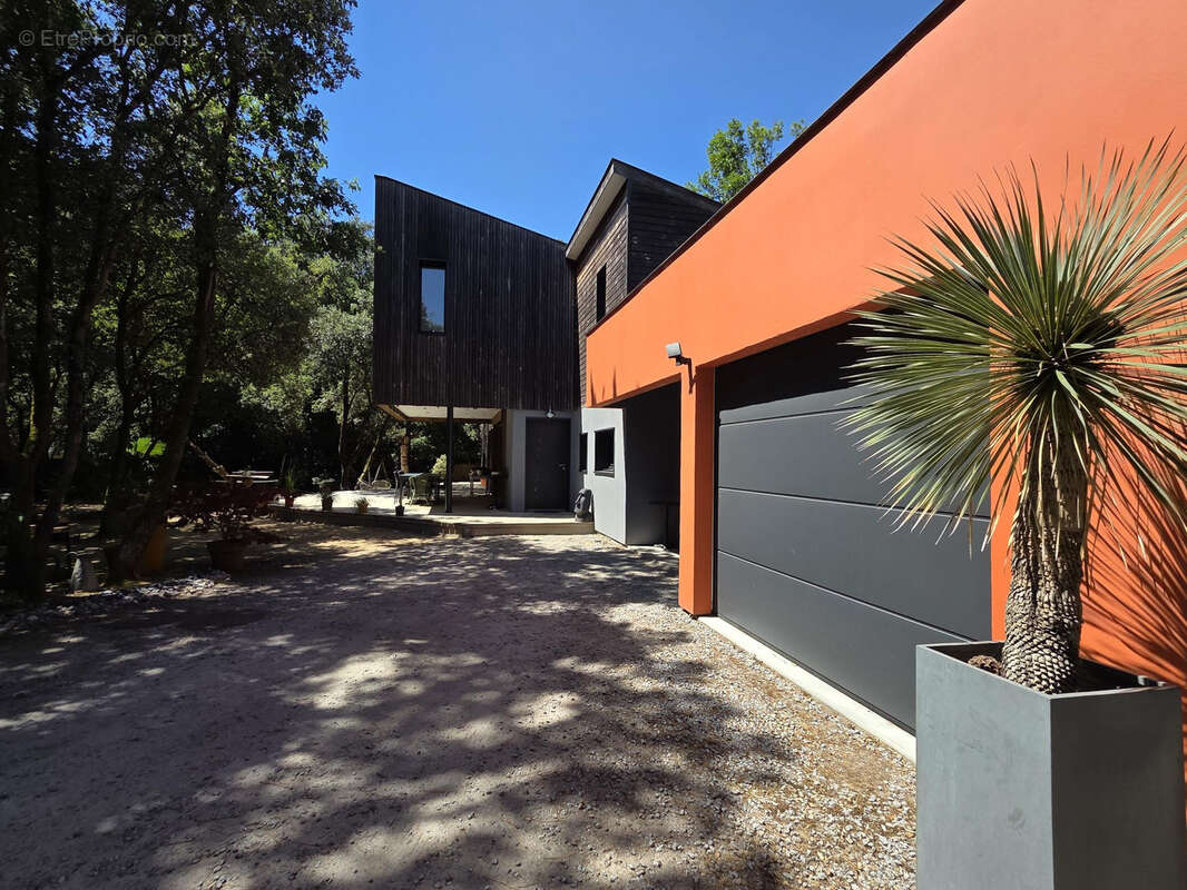 Maison à SAINT-HILAIRE-DE-RIEZ