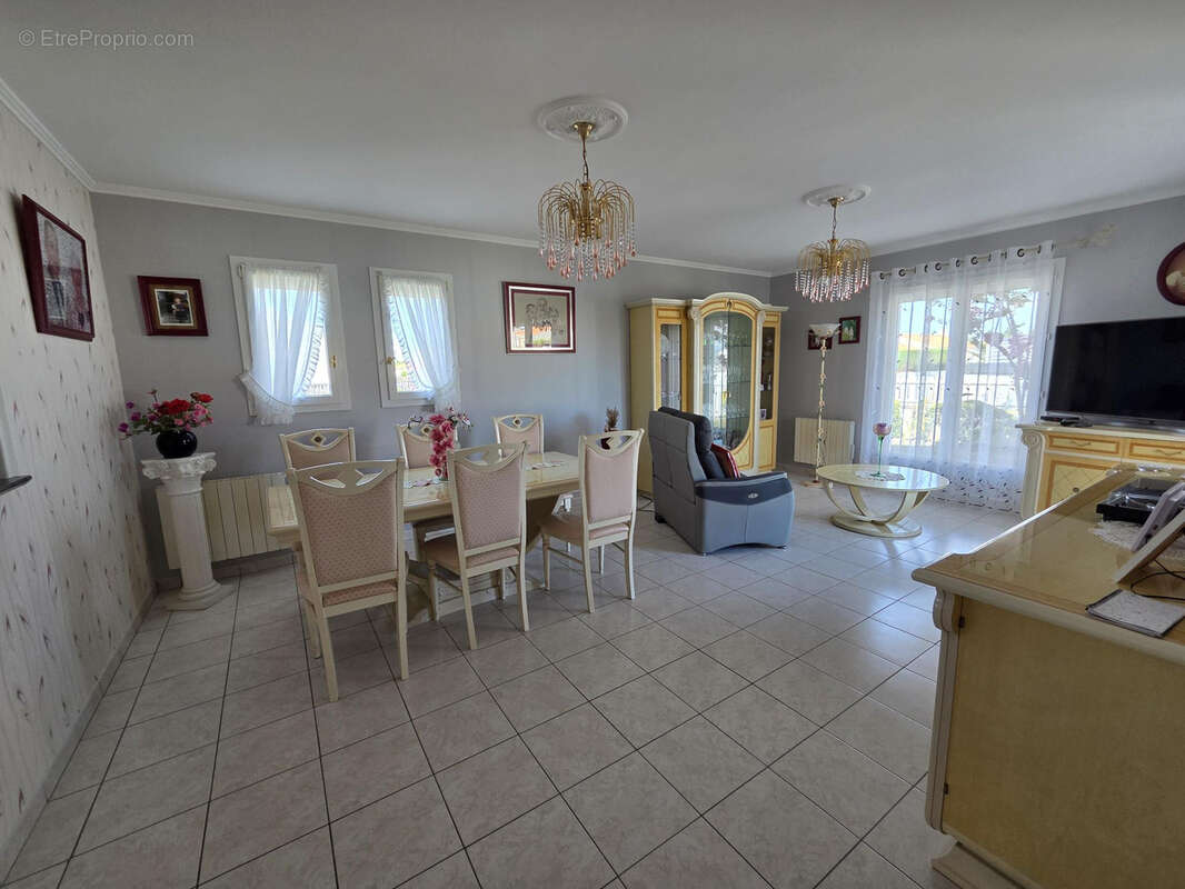 Maison à SAINT-HILAIRE-DE-RIEZ