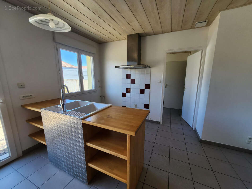 Maison à SAINT-HILAIRE-DE-RIEZ