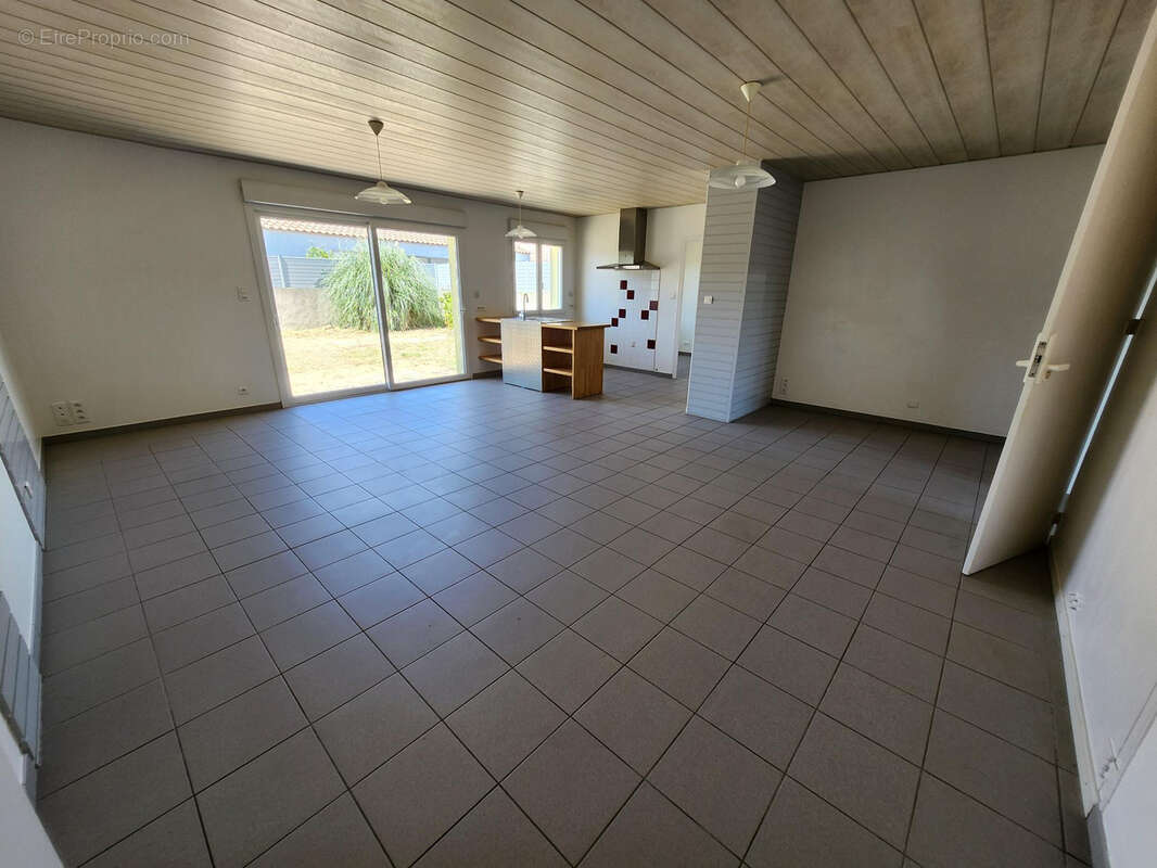 Maison à SAINT-HILAIRE-DE-RIEZ