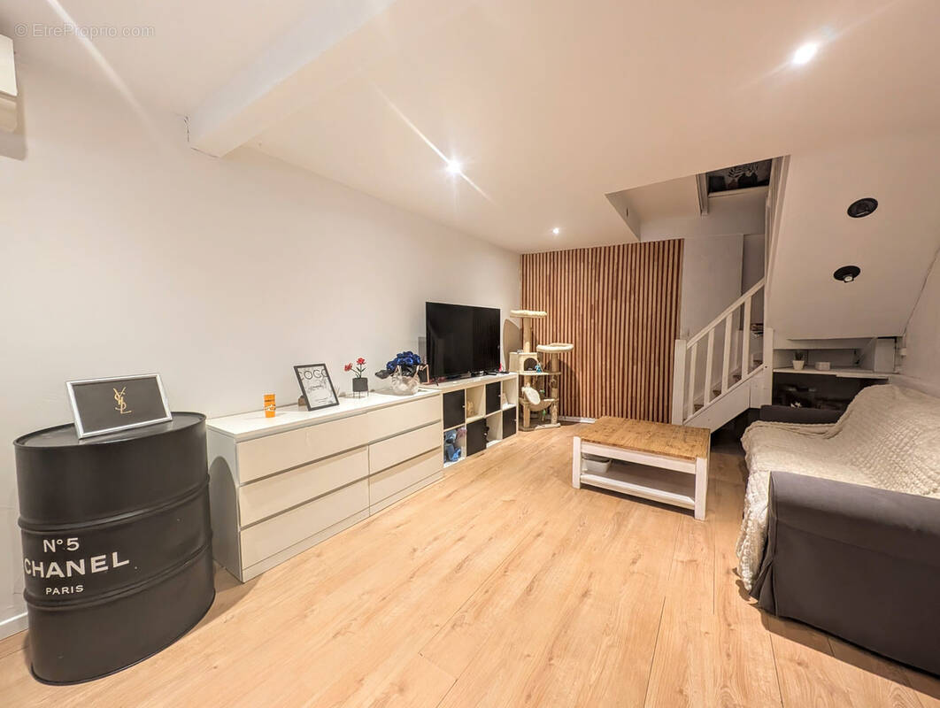 Maison à LEZIGNAN-CORBIERES