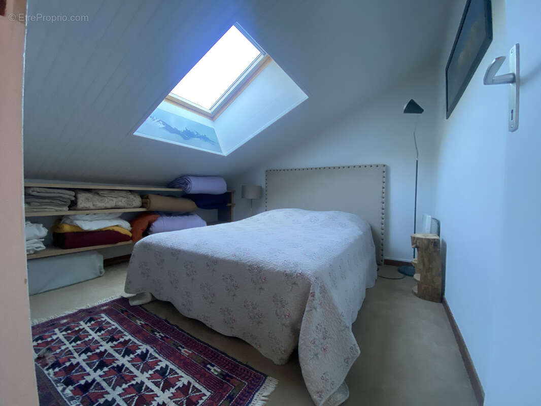 Appartement à LES ALLUES