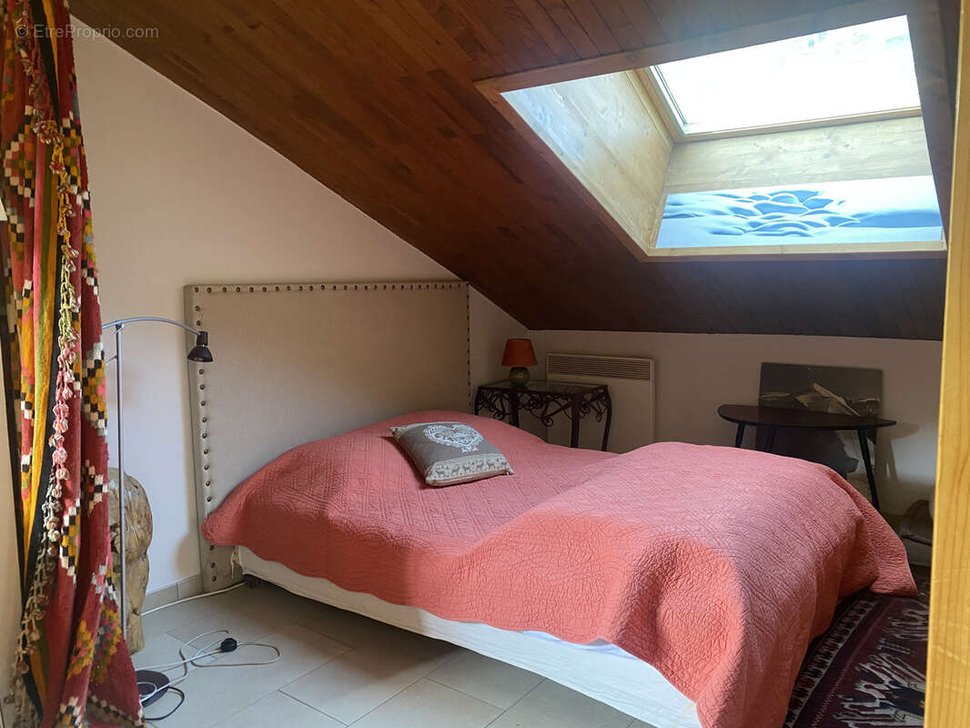 Appartement à LES ALLUES