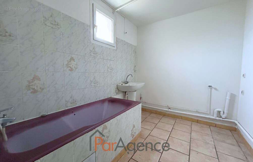 Maison à VAUX-SUR-MER